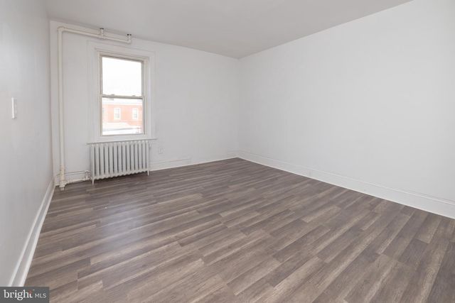 132 4TH AVE, Roebling, NJ 08554