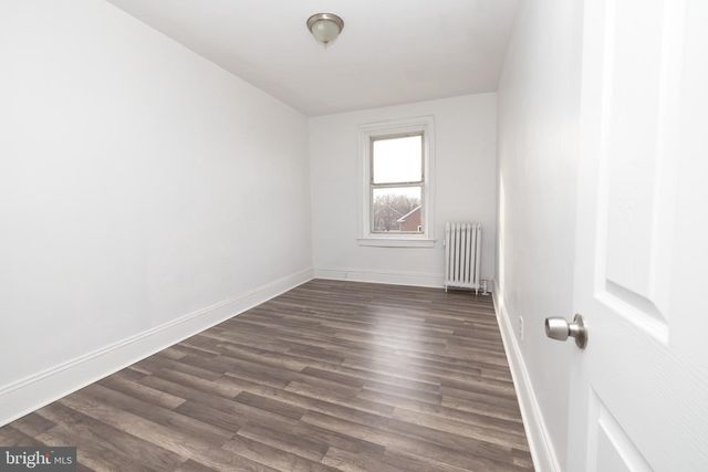 132 4TH AVE, Roebling, NJ 08554