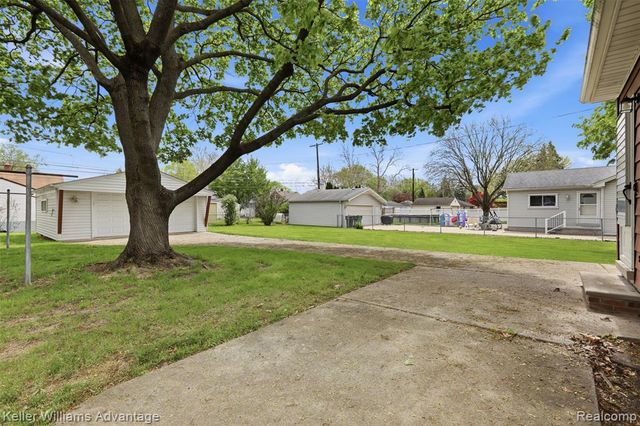 3807 Harding Street, Dearborn, MI 48124