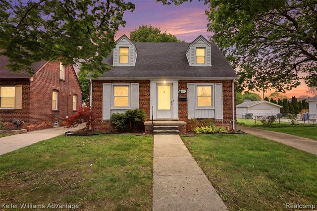 3807 Harding Street, Dearborn, MI 48124