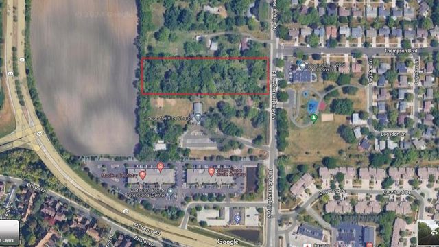 5107 N Arlington Heights Road, Long Grove, IL 60047