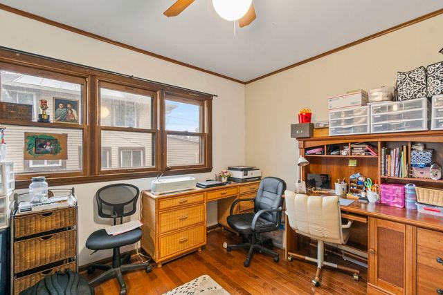 33805 N Oak Street, Grayslake, IL 60030