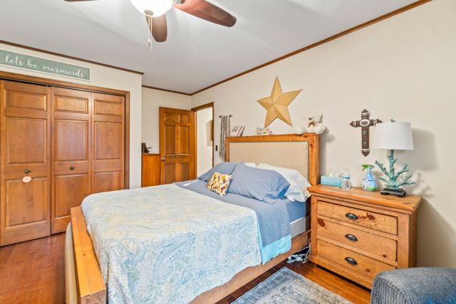 33805 N Oak Street, Grayslake, IL 60030