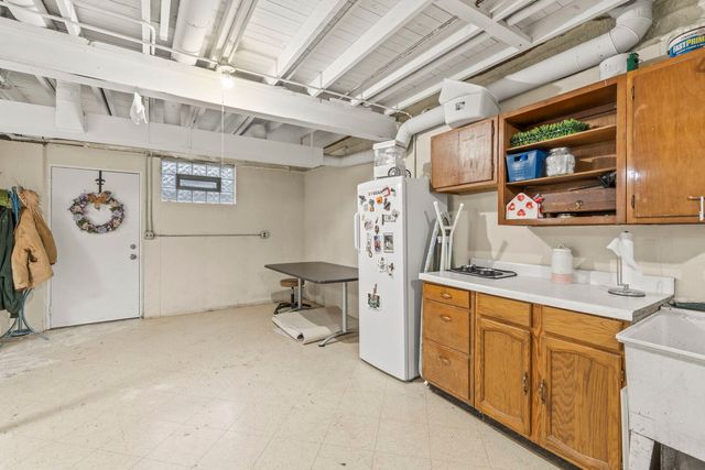 33805 N Oak Street, Grayslake, IL 60030