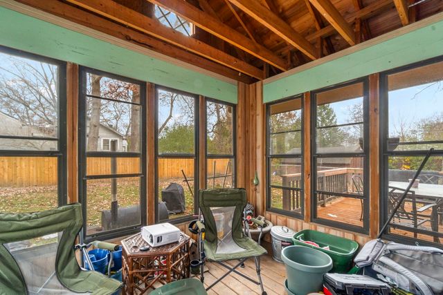 33805 N Oak Street, Grayslake, IL 60030