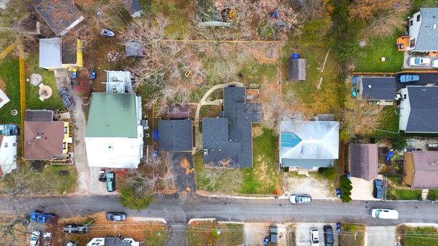 33805 N Oak Street, Grayslake, IL 60030