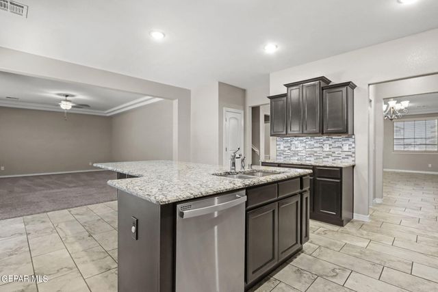 12312 DESERT PATH Court, El Paso, TX 79938