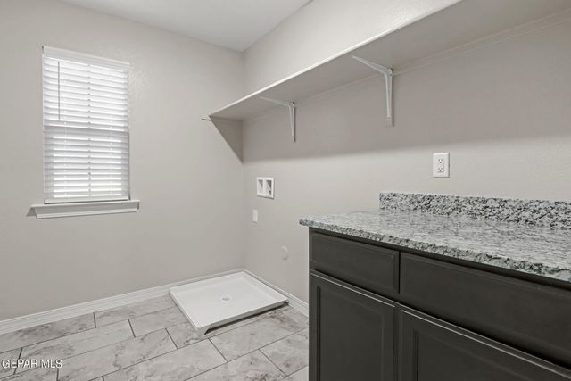 12312 DESERT PATH Court, El Paso, TX 79938