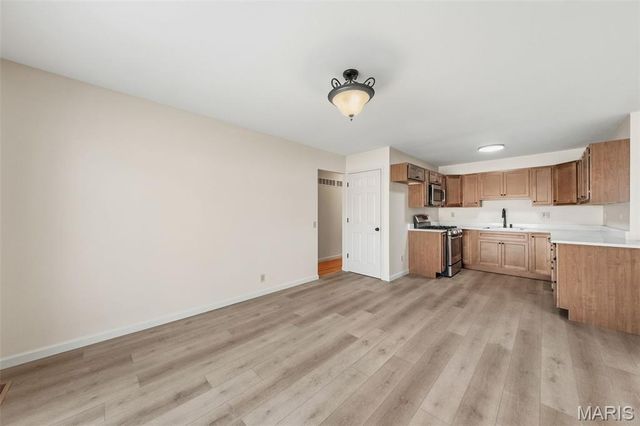 1475 Loveland Drive, Florissant, MO 63031