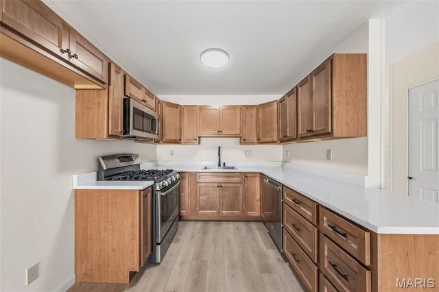 1475 Loveland Drive, Florissant, MO 63031