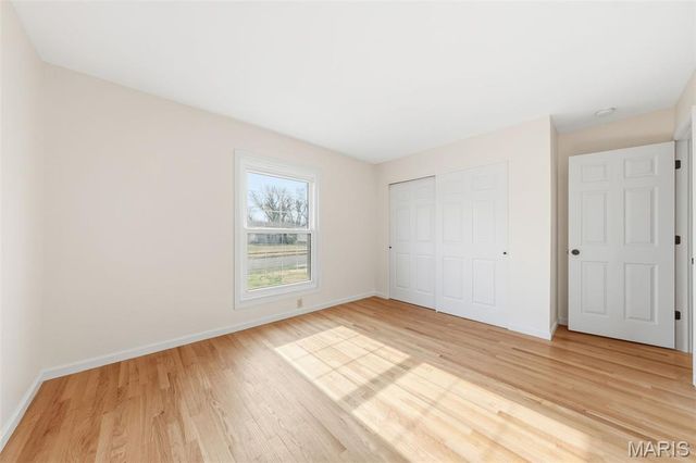 1475 Loveland Drive, Florissant, MO 63031