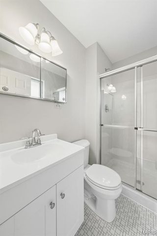 1475 Loveland Drive, Florissant, MO 63031