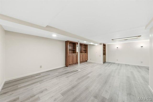 1475 Loveland Drive, Florissant, MO 63031