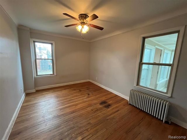 16572 Rosemary, Fraser, MI 48026