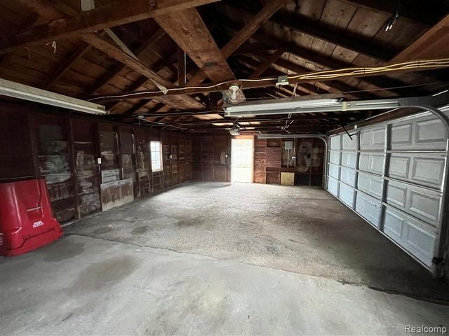 16572 Rosemary, Fraser, MI 48026