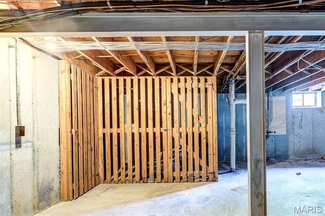 7361 Dale Avenue, St Louis, MO 63117