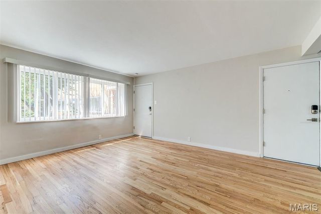 7361 Dale Avenue, St Louis, MO 63117