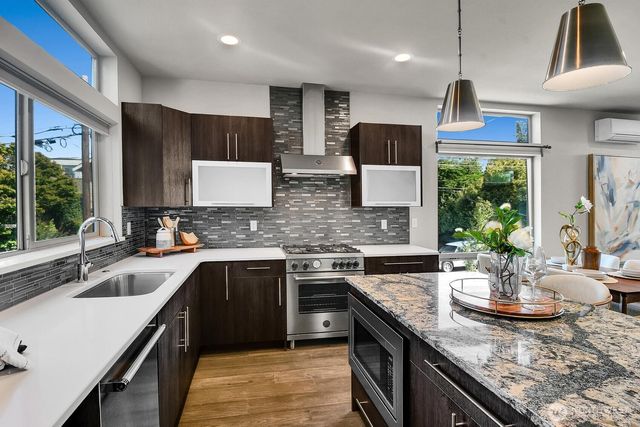 1849 S King St, Seattle, WA 98144