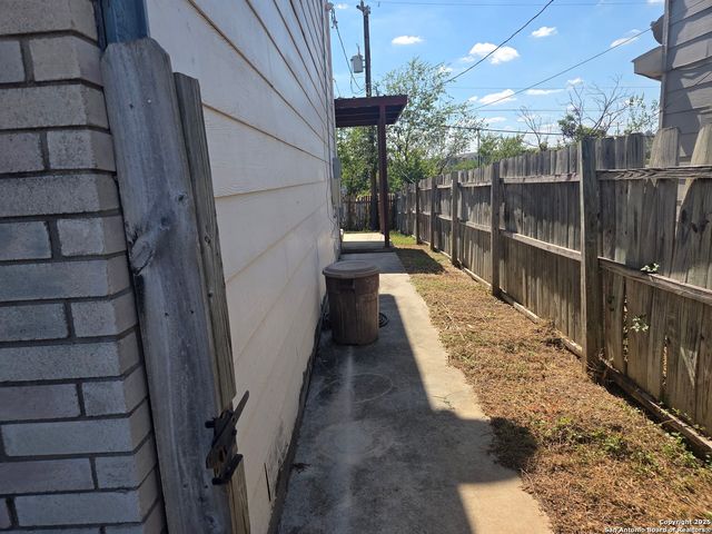 9658 Sekula, San Antonio, TX 78250