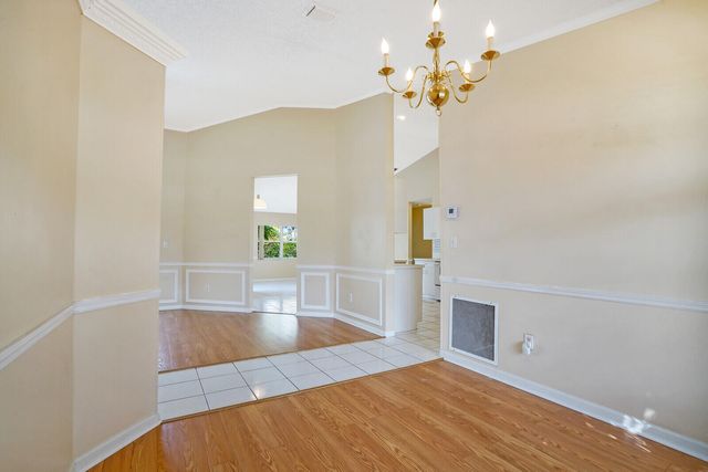 10567 Paso Fino Drive, Wellington, FL 33449