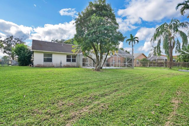 10567 Paso Fino Drive, Wellington, FL 33449