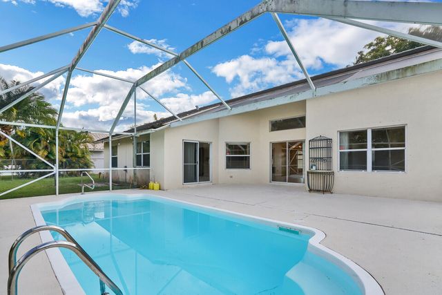 10567 Paso Fino Drive, Wellington, FL 33449