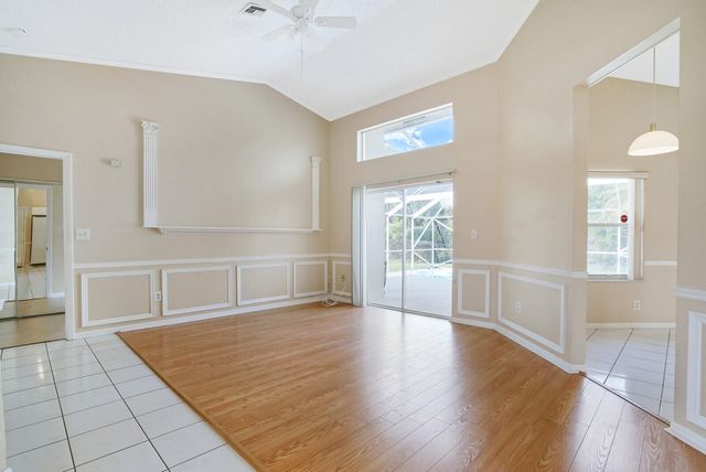 10567 Paso Fino Drive, Wellington, FL 33449