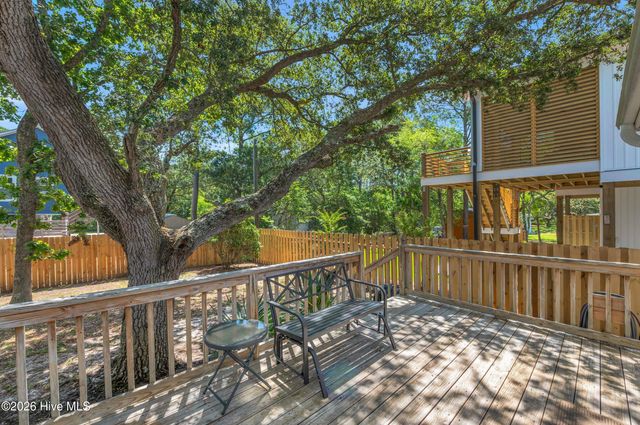 220 NE 55th Street, Oak Island, NC 28465