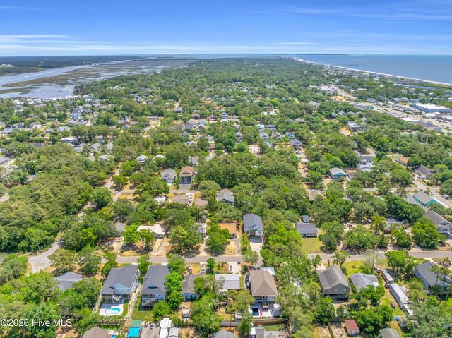 220 NE 55th Street, Oak Island, NC 28465