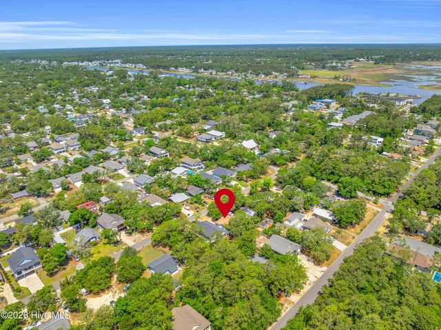 220 NE 55th Street, Oak Island, NC 28465