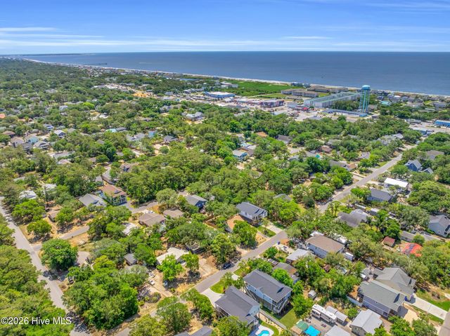 220 NE 55th Street, Oak Island, NC 28465