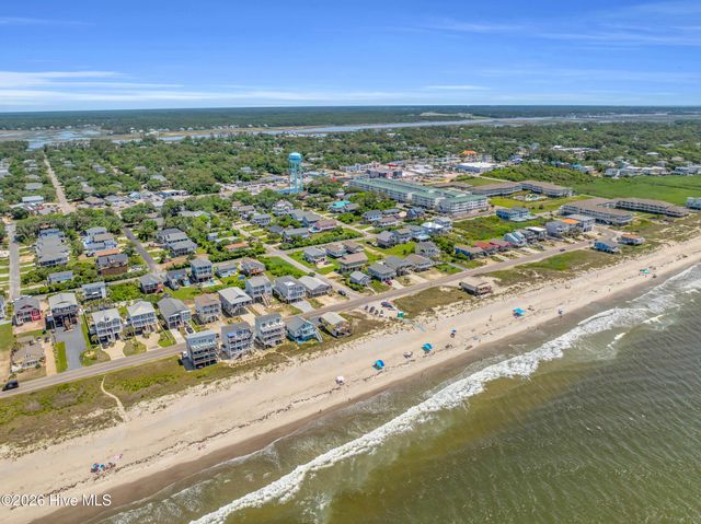 220 NE 55th Street, Oak Island, NC 28465