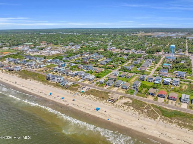 220 NE 55th Street, Oak Island, NC 28465