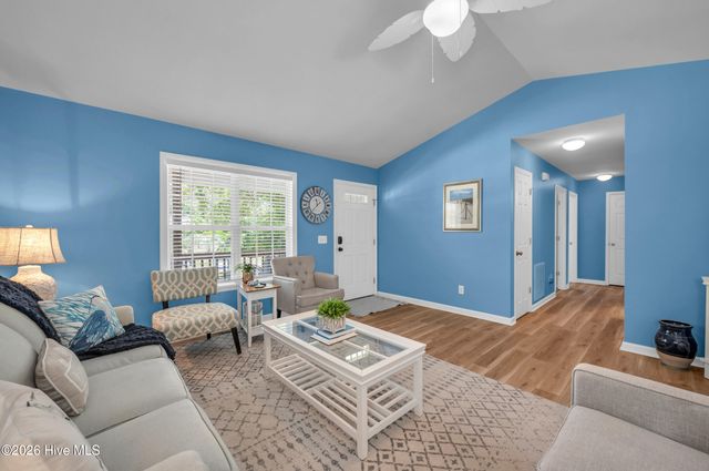 220 NE 55th Street, Oak Island, NC 28465