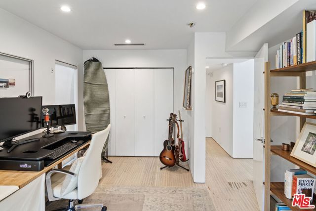 2904 Beach Avenue, Venice (los Angeles), CA 90291