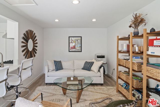 2904 Beach Avenue, Venice (los Angeles), CA 90291