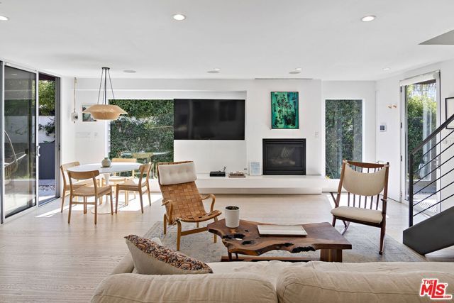 2904 Beach Avenue, Venice (los Angeles), CA 90291