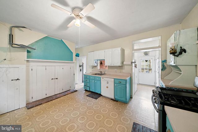 308 W MAIN ST W, Emmitsburg, MD 21727