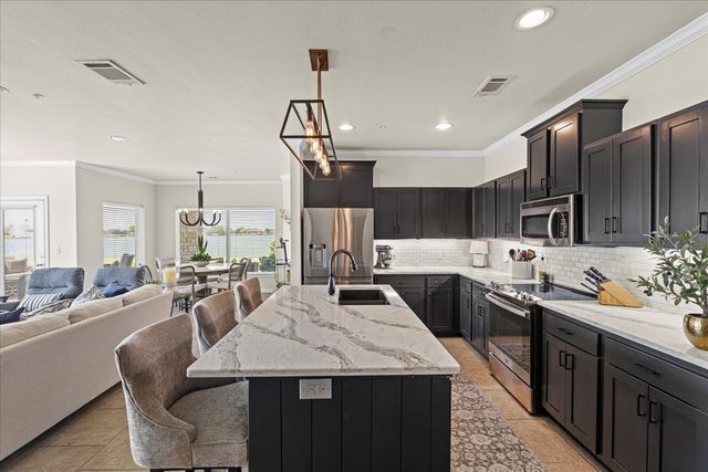 9900 Northshore Boulevard 3107, Corsicana, TX 75109