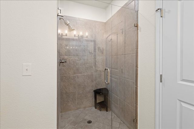 9900 Northshore Boulevard 3107, Corsicana, TX 75109