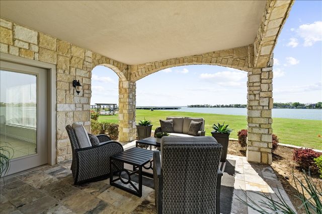 9900 Northshore Boulevard 3107, Corsicana, TX 75109