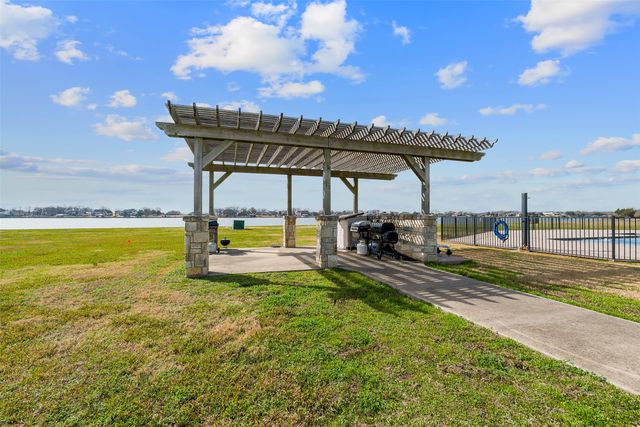 9900 Northshore Boulevard 3107, Corsicana, TX 75109