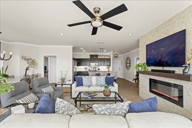 9900 Northshore Boulevard 3107, Corsicana, TX 75109