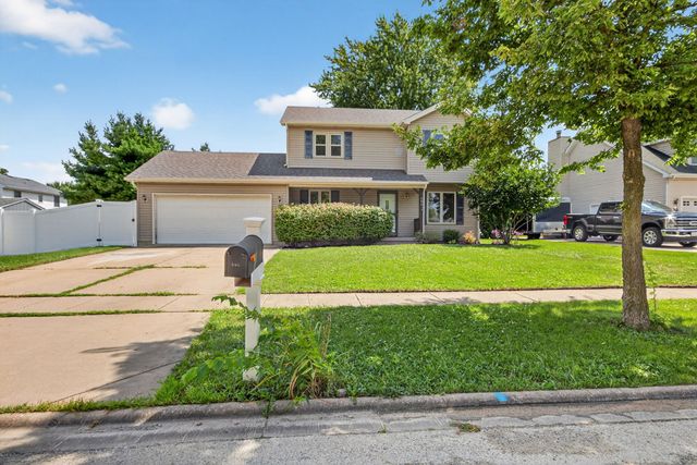 606 Briarwood Court, Elwood, IL 60421