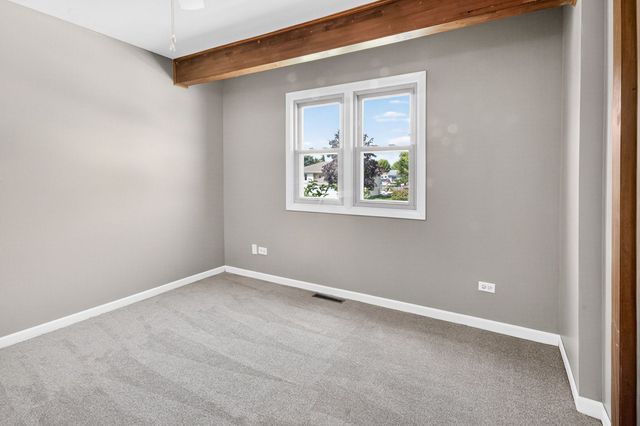 606 Briarwood Court, Elwood, IL 60421