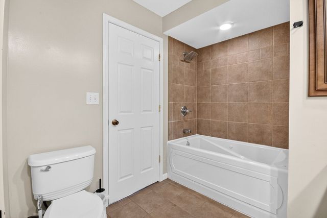 606 Briarwood Court, Elwood, IL 60421