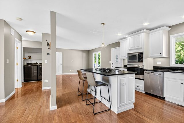 606 Briarwood Court, Elwood, IL 60421