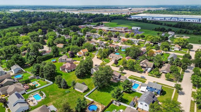 606 Briarwood Court, Elwood, IL 60421