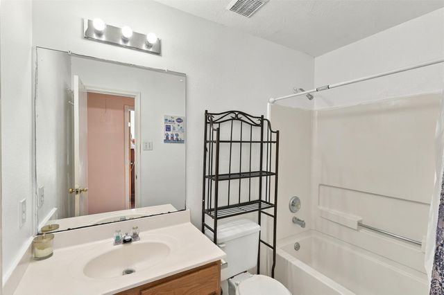 11807 Kewalo Basin Lane, Houston, TX 77034