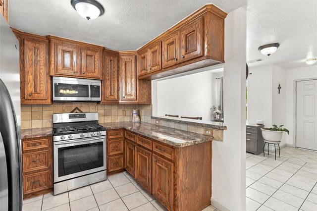 11807 Kewalo Basin Lane, Houston, TX 77034